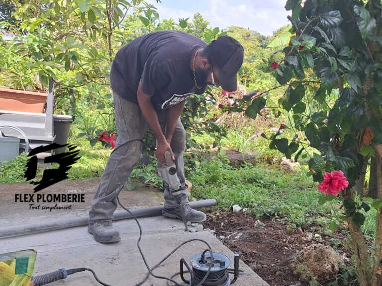 saignée de béton pour évacuation